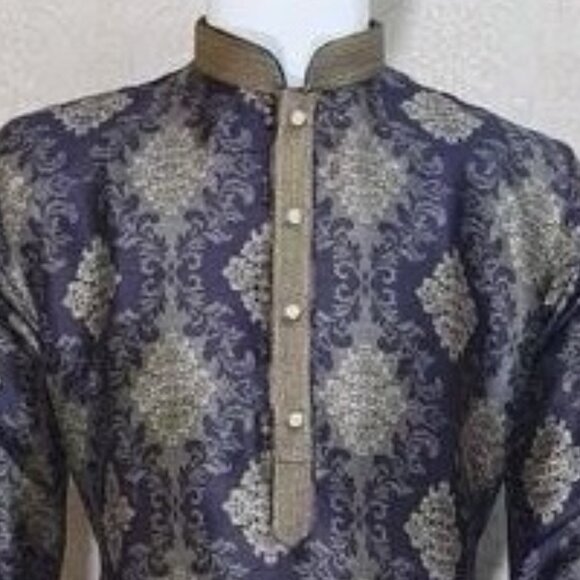 Mens Silk Indian Digital print super soft Kurta Set - Picture 4 of 5